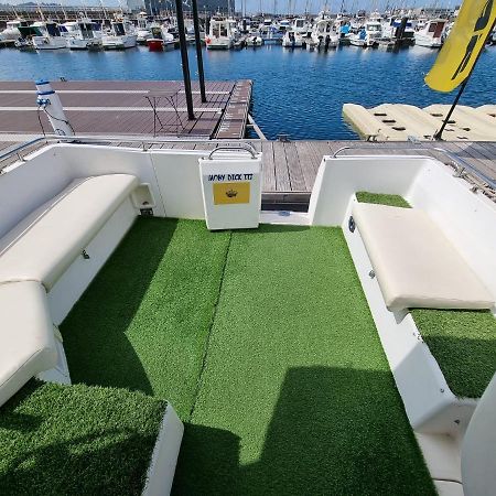 Experiencia En El Mar Gijon M Hotel Bagian luar foto